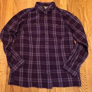 Duluth Trading Company long sleeve button up shirt